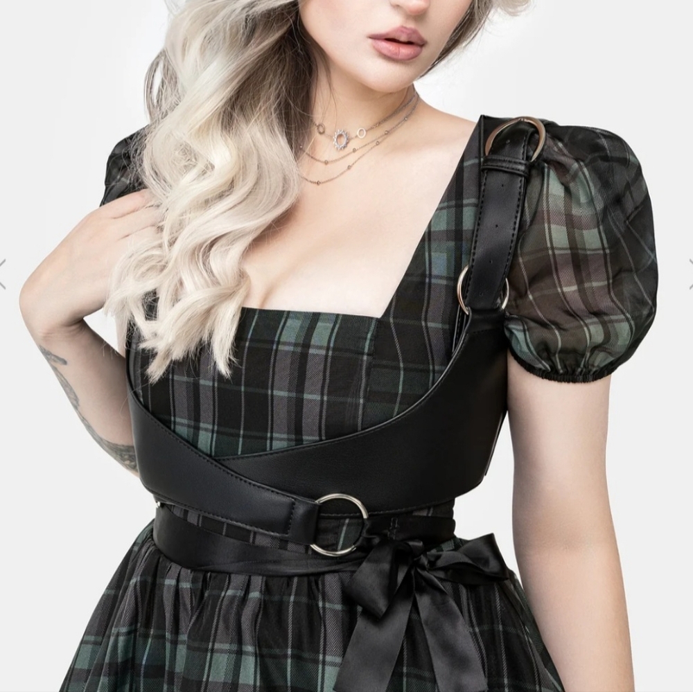 DISTURBIA Aerial Black Harness